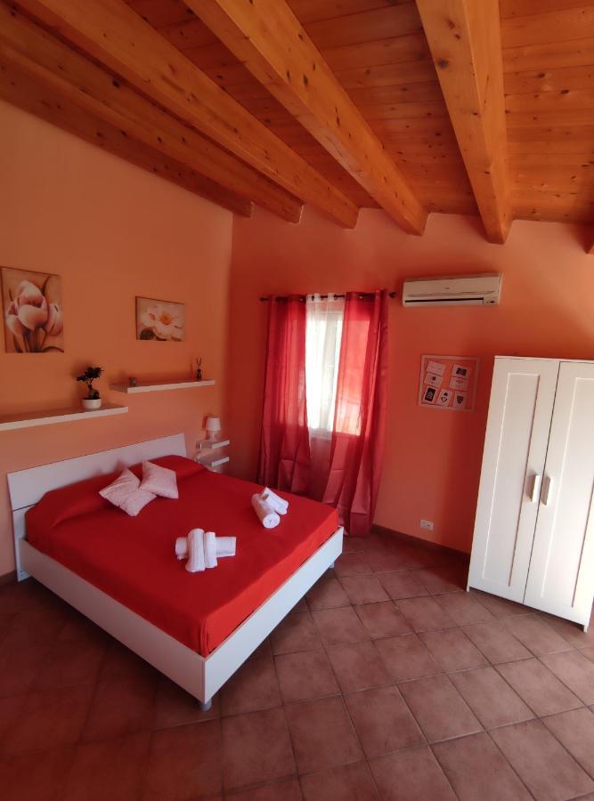 Villa Martino Apartments Cefalu Room photo